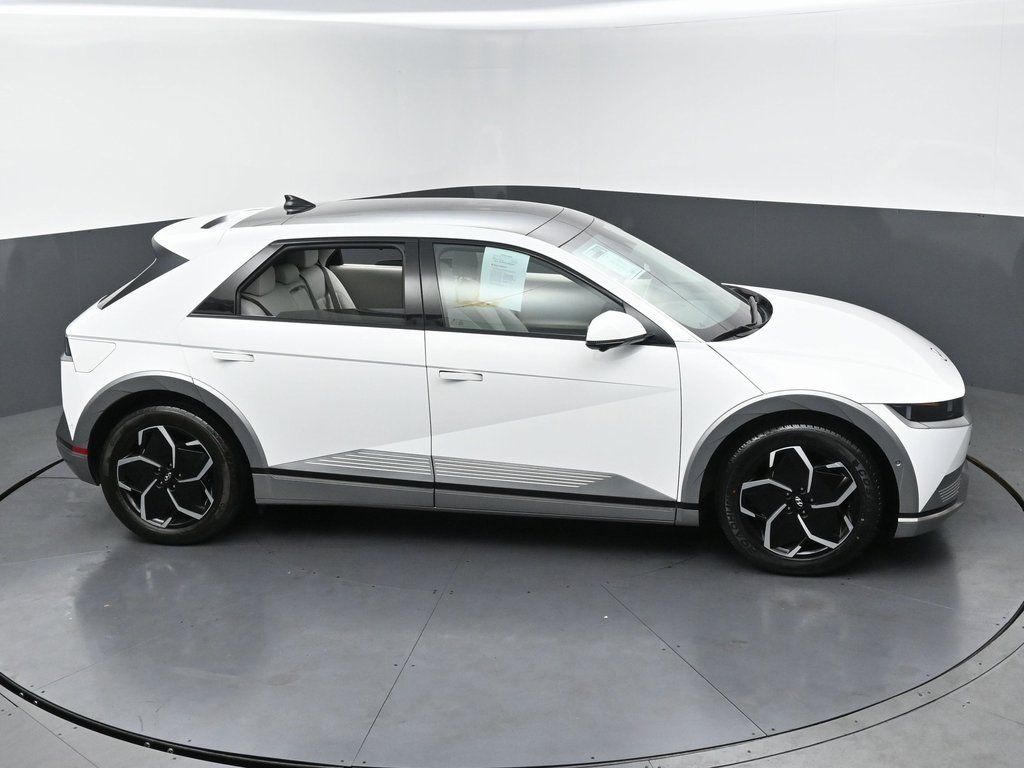 Used 2024 Hyundai Ioniq 5 Limited image 47
