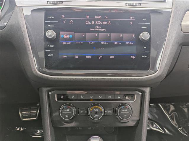 Used 2021 Volkswagen Tiguan SE R-Line image 14