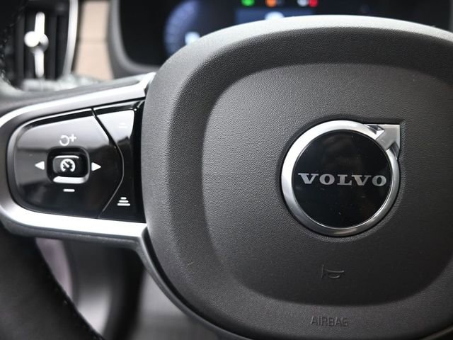 Used 2026 Volvo XC90 B6 Plus w/ Protection Package Premier AWD/4WD image 15