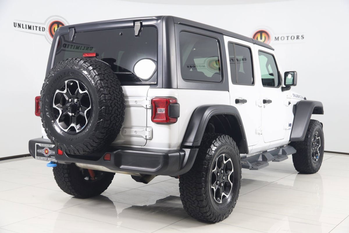 Used 2021 Jeep Wrangler Unlimited Rubicon 4xe image 3