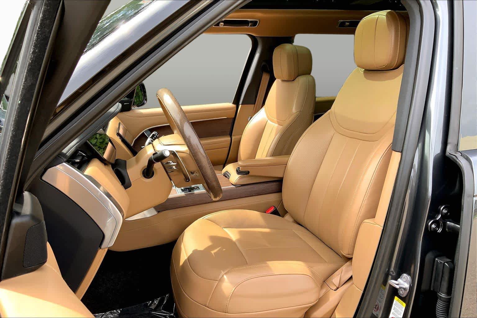 Used 2023 Land Rover Range Rover SE AWD/4WD image 9