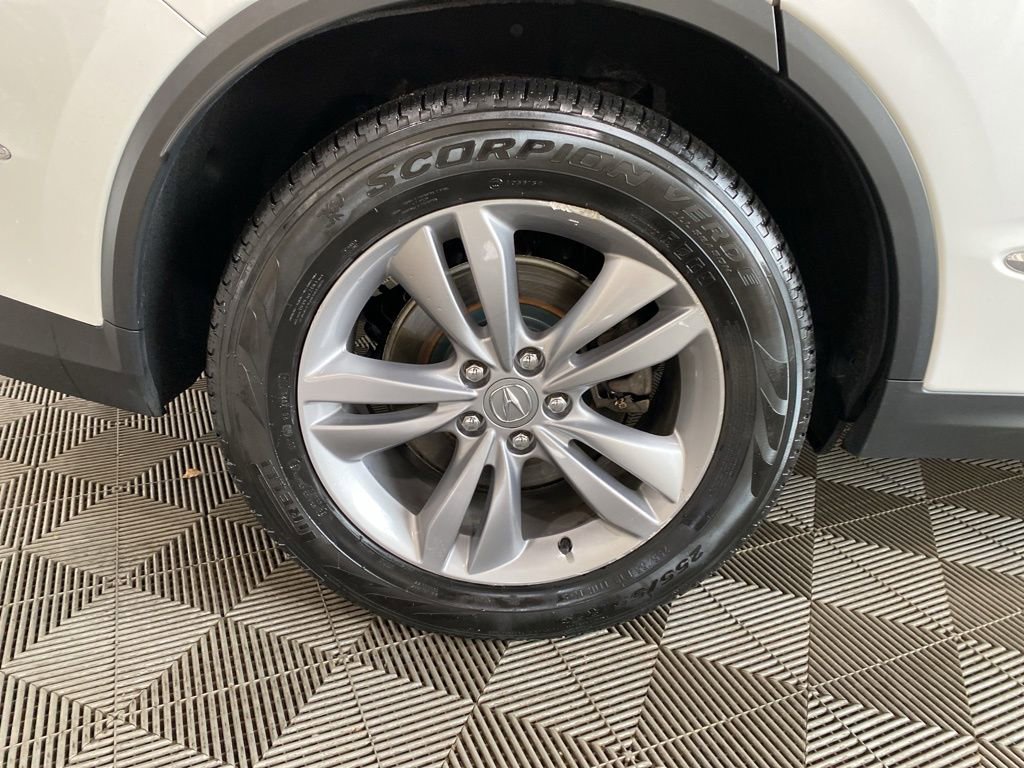 Used 2023 Acura MDX SH-AWD image 11