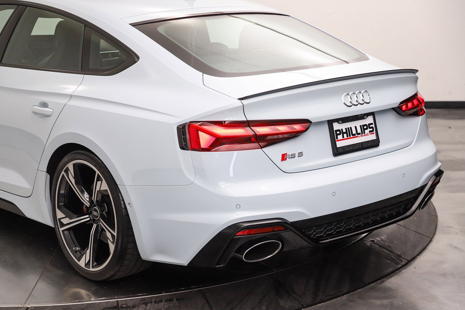 Used 2023 Audi RS 5 Sportback AWD/4WD image 15