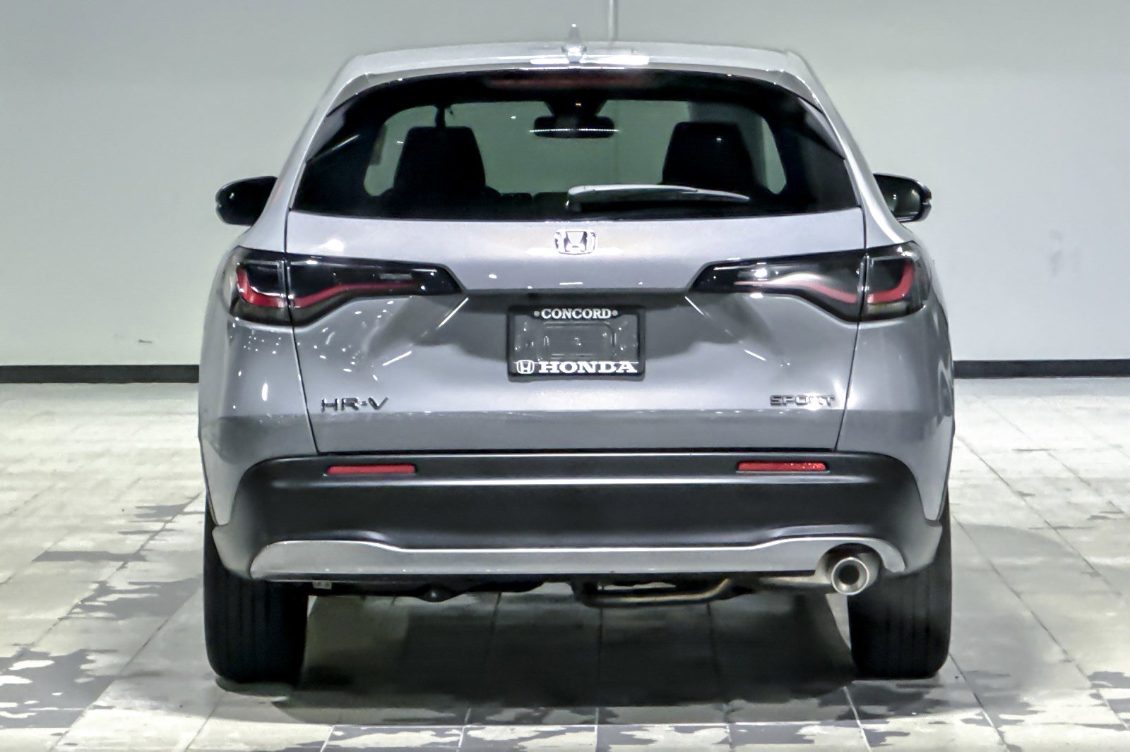 Used 2025 Honda HR-V Sport image 9