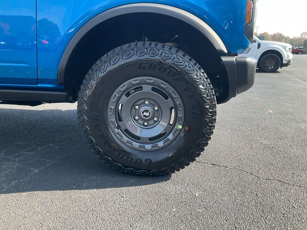 New 2025 Ford Bronco Big Bend w/ Black Diamond Package image 11