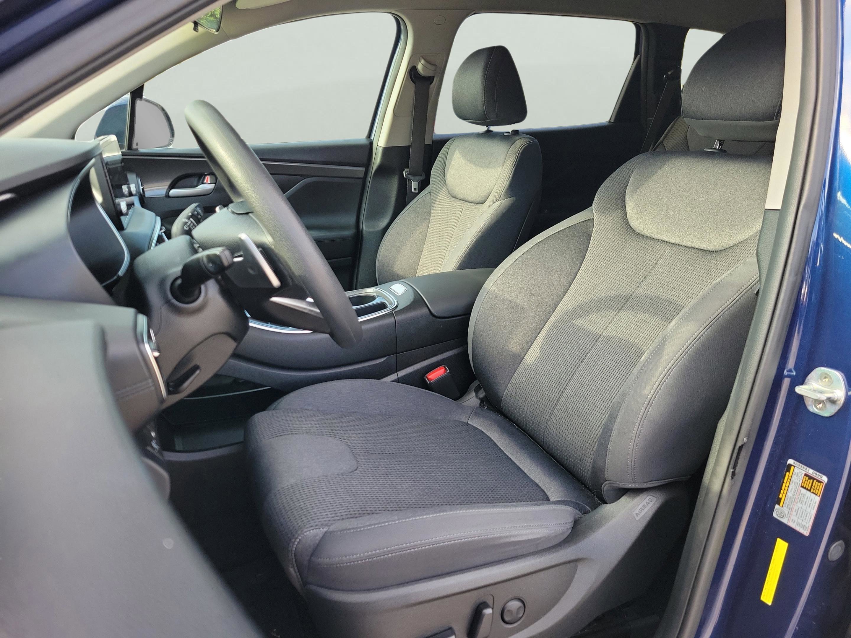 Certified 2022 Hyundai Santa Fe SEL image 15