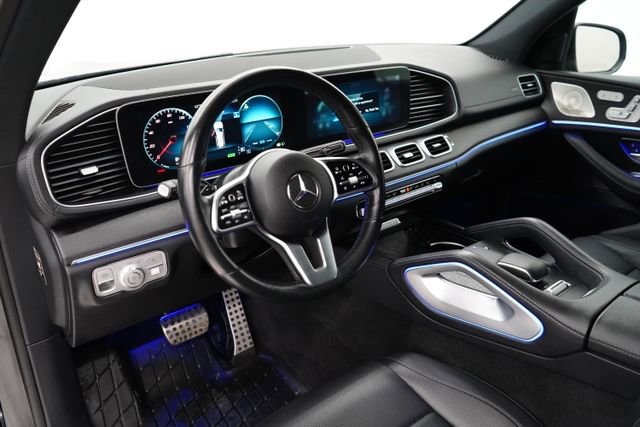 Used 2023 Mercedes-Benz GLS 450 4MATIC image 17