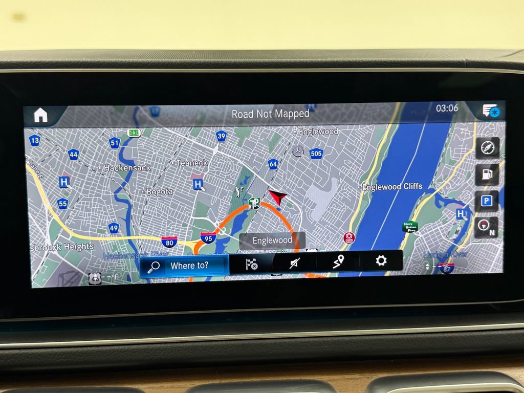 Used 2022 Mercedes-Benz GLS 450 4MATIC image 20