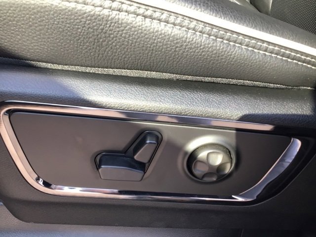 New 2025 RAM 1500 Limited w/ Trailer Tow Group image 19