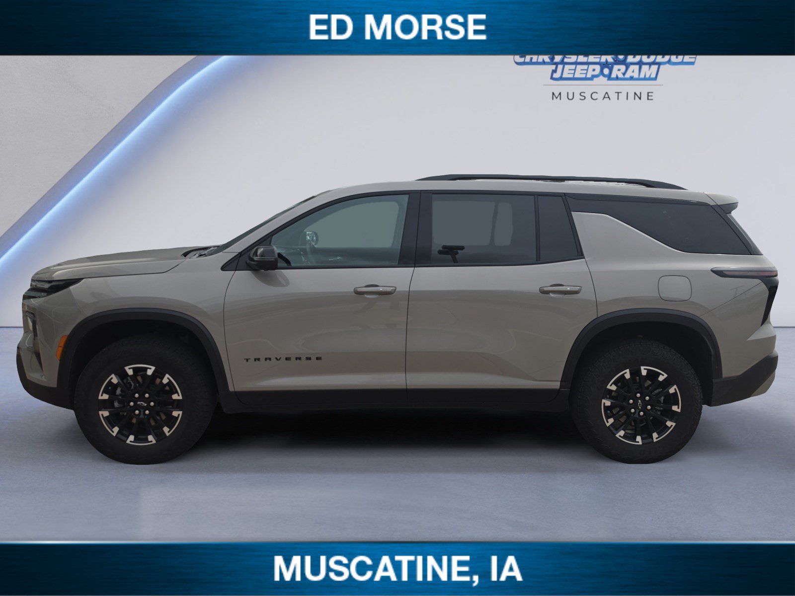 Used 2026 Chevrolet Traverse Z71 w/ Driver Confidence Package AWD/4WD image 2