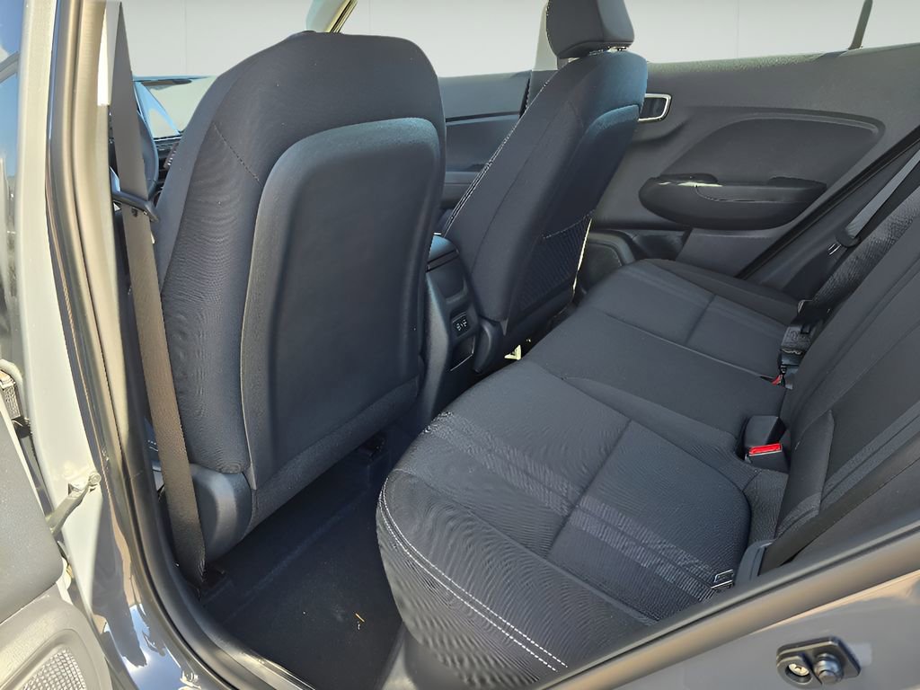 Used 2025 Hyundai Venue SEL image 14