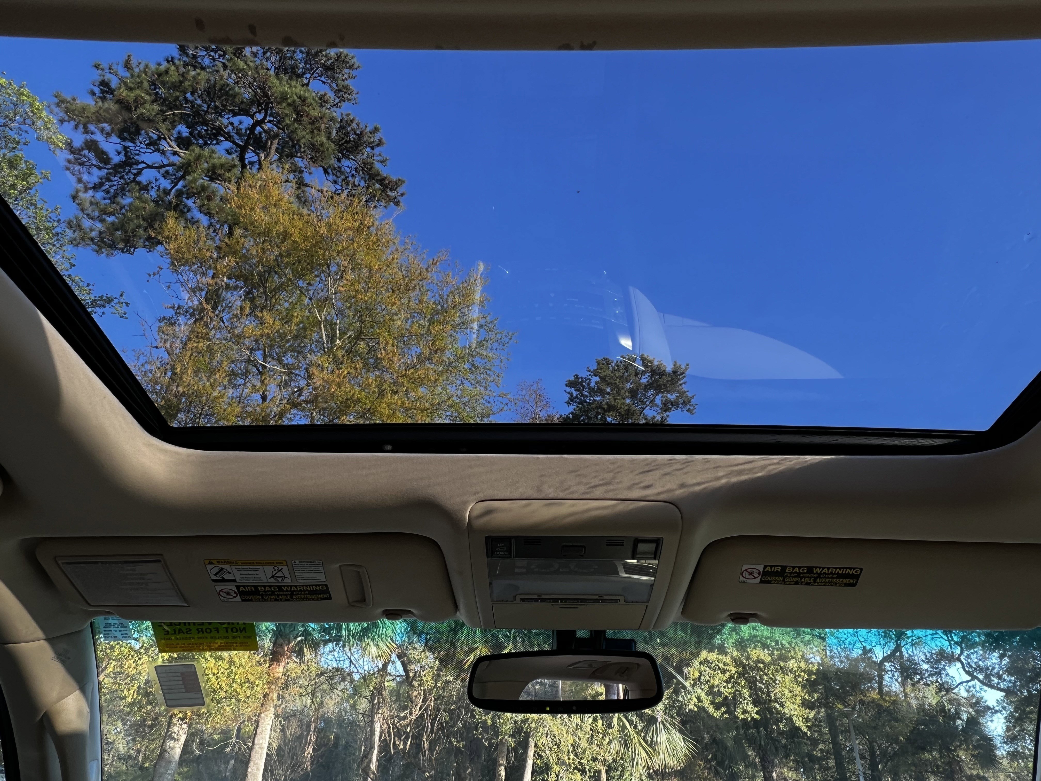 Used 2014 Lexus LX 570 4WD image 36