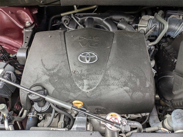 Used 2019 Toyota Highlander XLE image 30