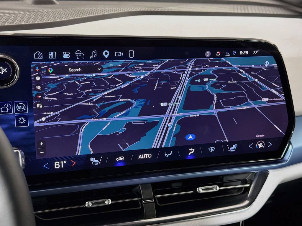 New 2026 Chevrolet Equinox EV LT FWD image 13