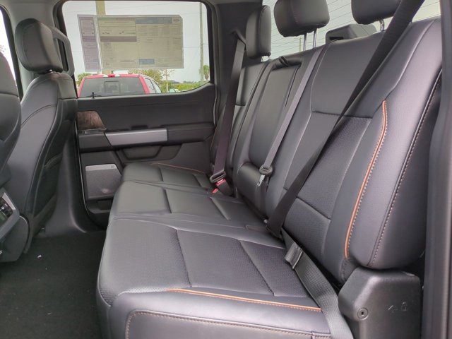 New 2026 Ford F250 Lariat w/ FX4 Off-Road Package image 14