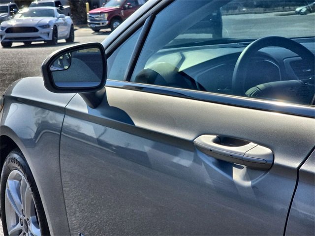 Used 2018 Ford Fusion S image 11