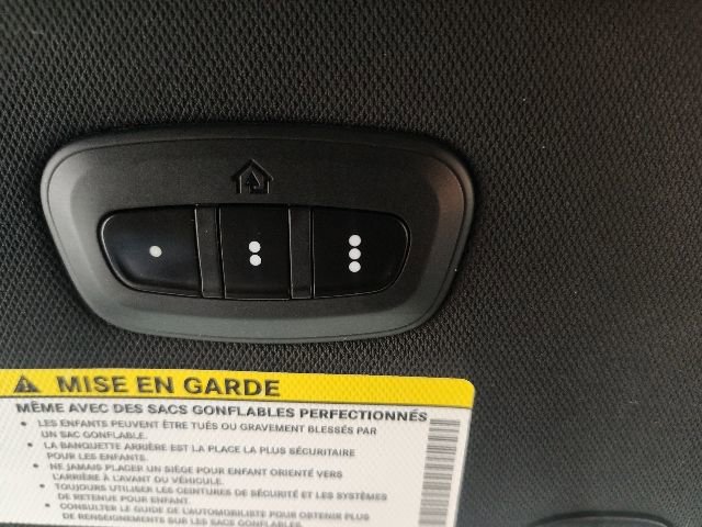 Used 2020 Chrysler Pacifica Touring-L Plus FWD image 20