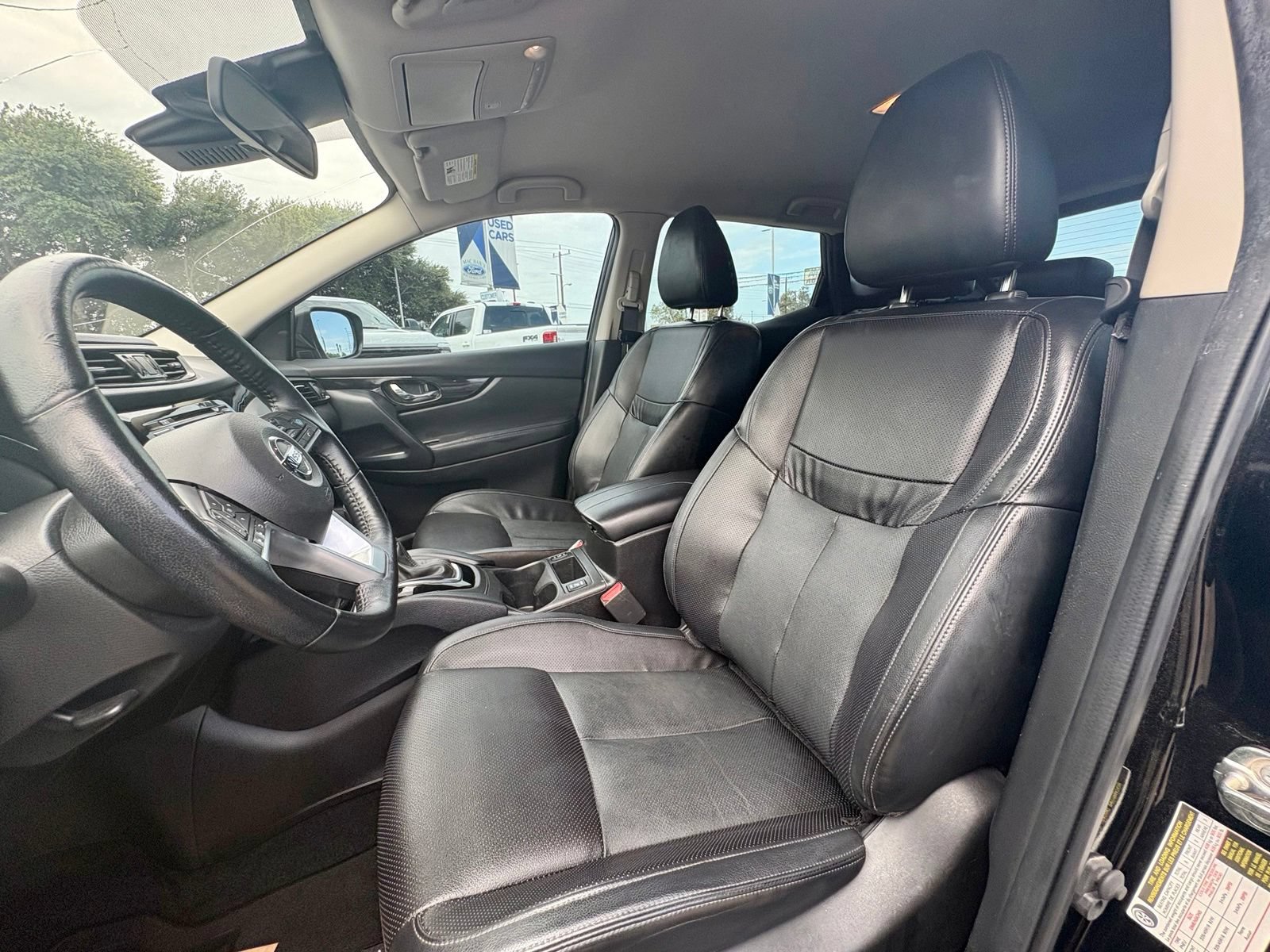 Used 2022 Nissan Rogue Sport SL AWD/4WD image 15
