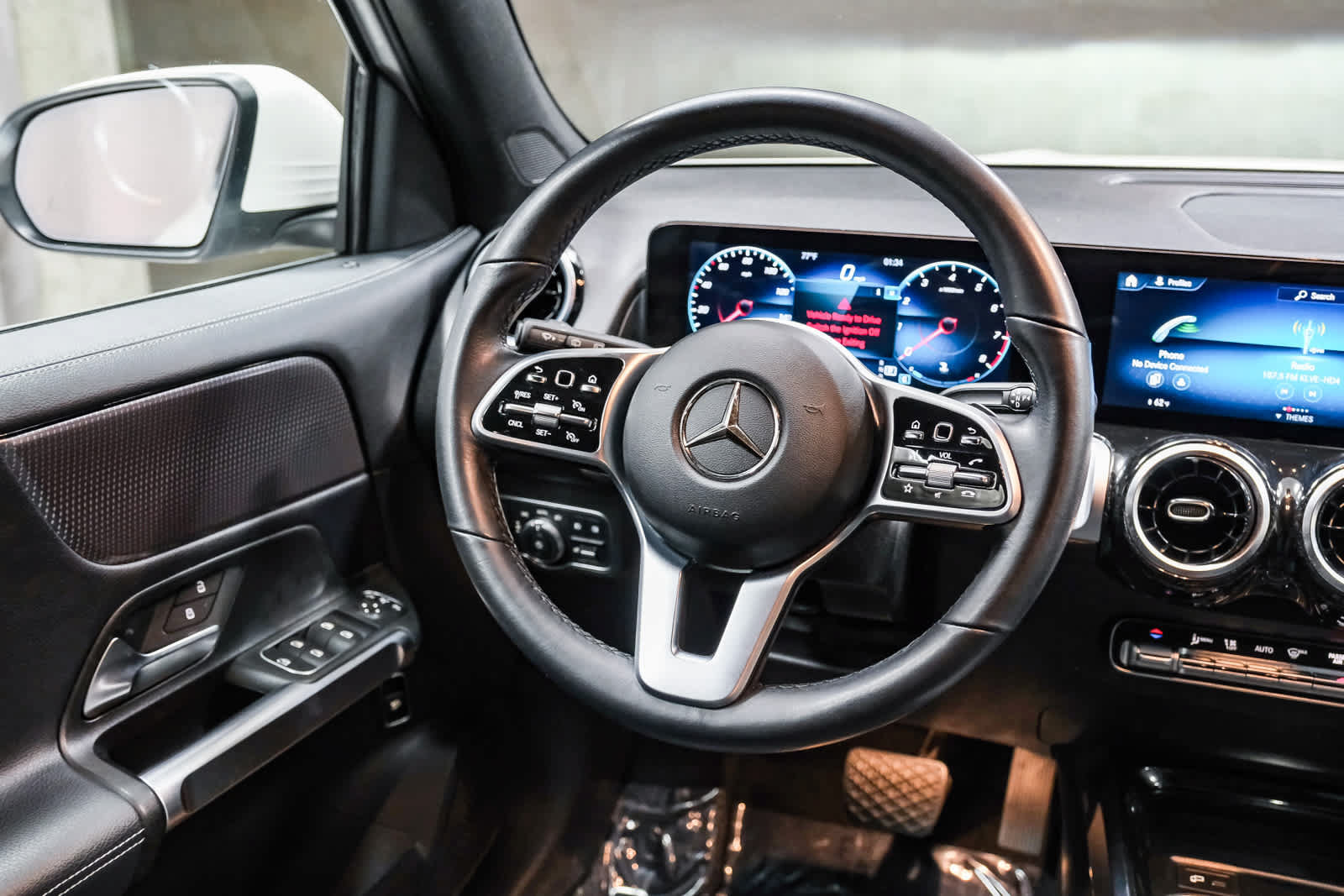 Used 2022 Mercedes-Benz GLB 250 image 19