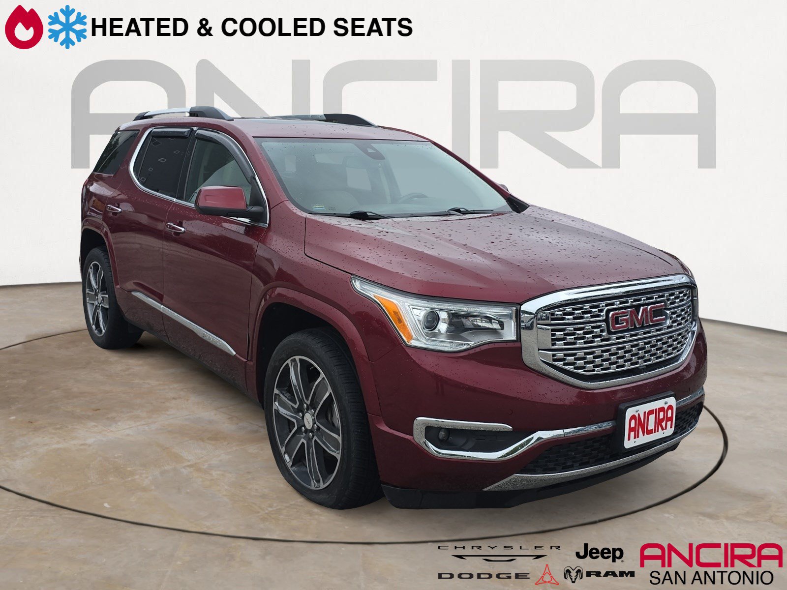 Used 2017 GMC Acadia Denali w/ Technology Package AWD/4WD image 1
