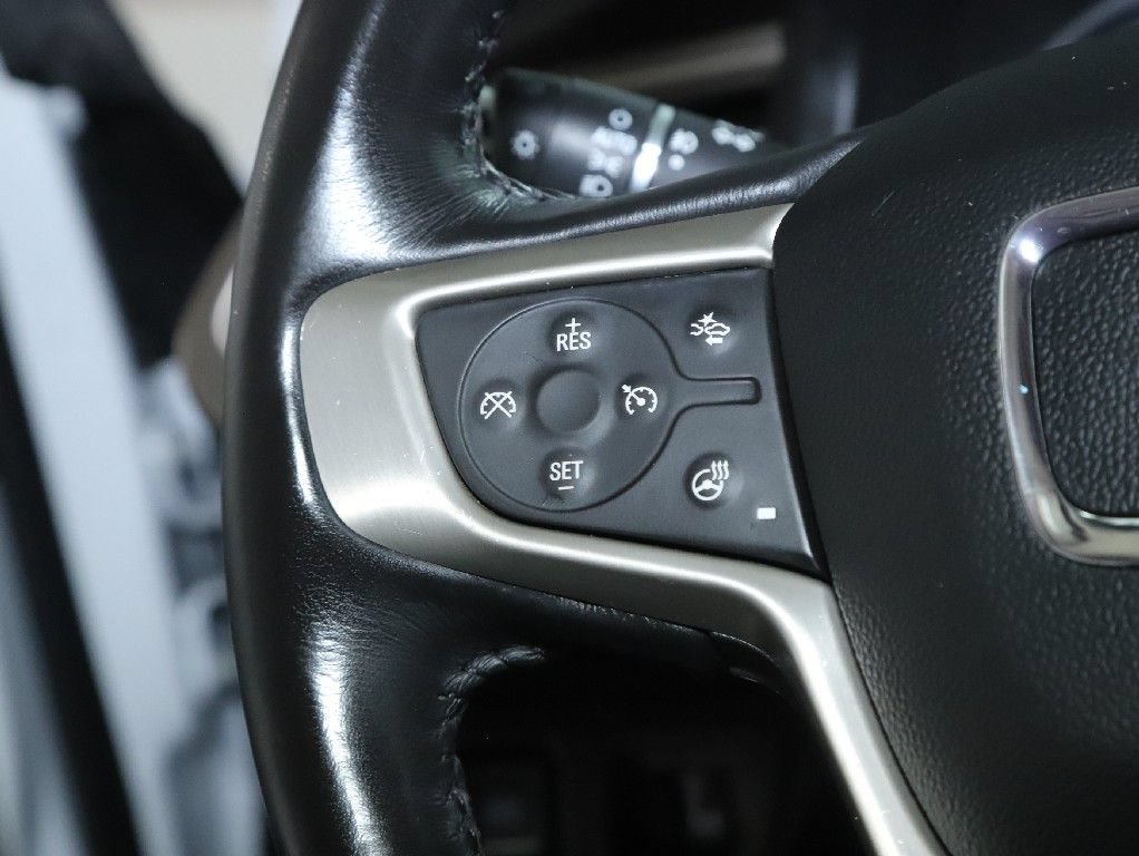 Used 2019 GMC Acadia Denali w/ Technology Package AWD/4WD image 23