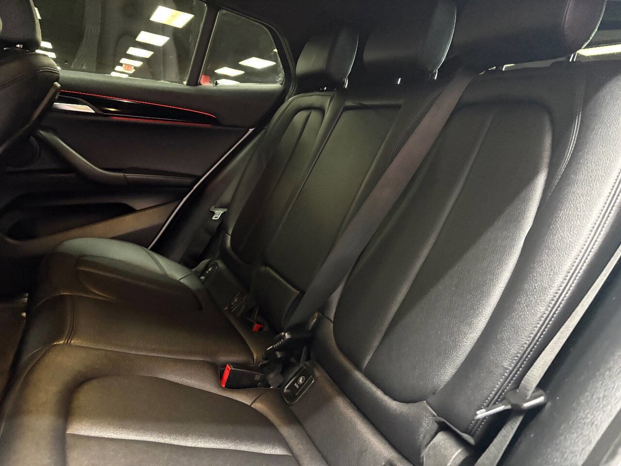 Used 2018 BMW X2 sDrive28i w/ Convenience Package image 32