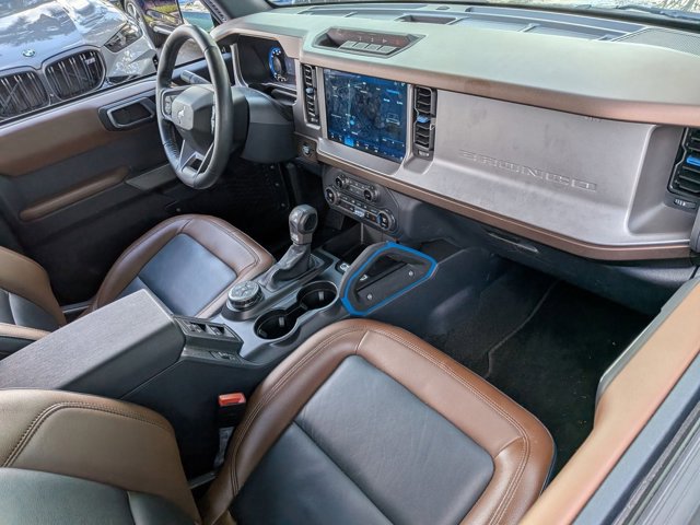 Used 2023 Ford Bronco Outer Banks image 16