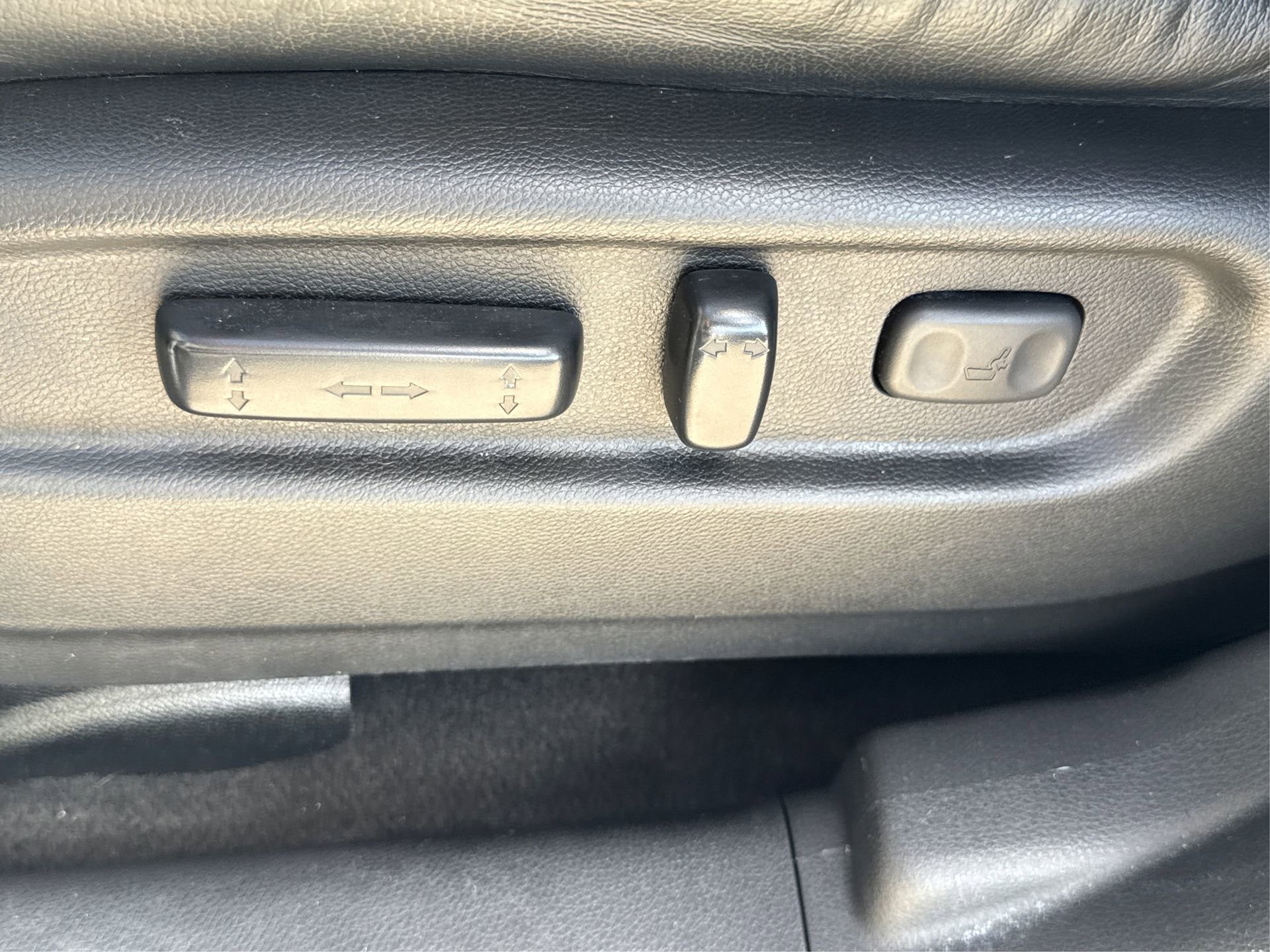 Used 2023 Honda Passport EX-L image 24