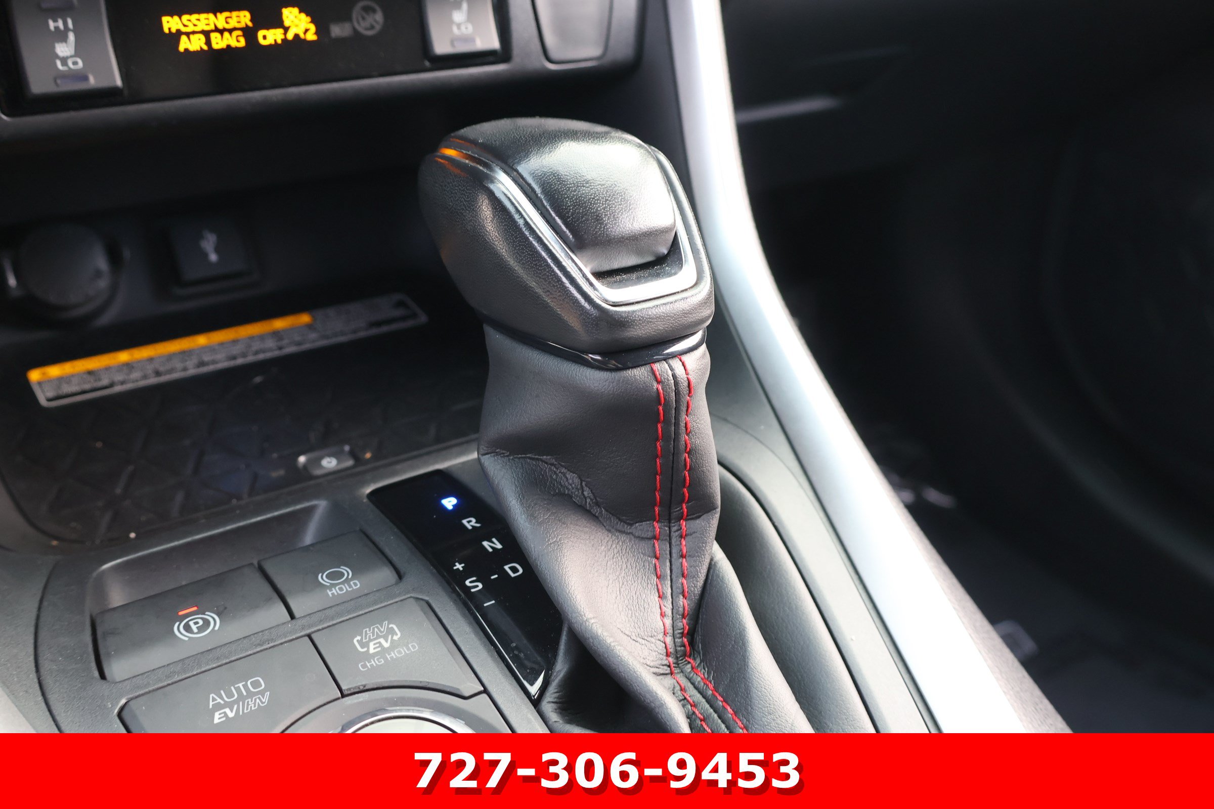Used 2021 Toyota RAV4 XSE w/ Weather Package AWD/4WD image 31