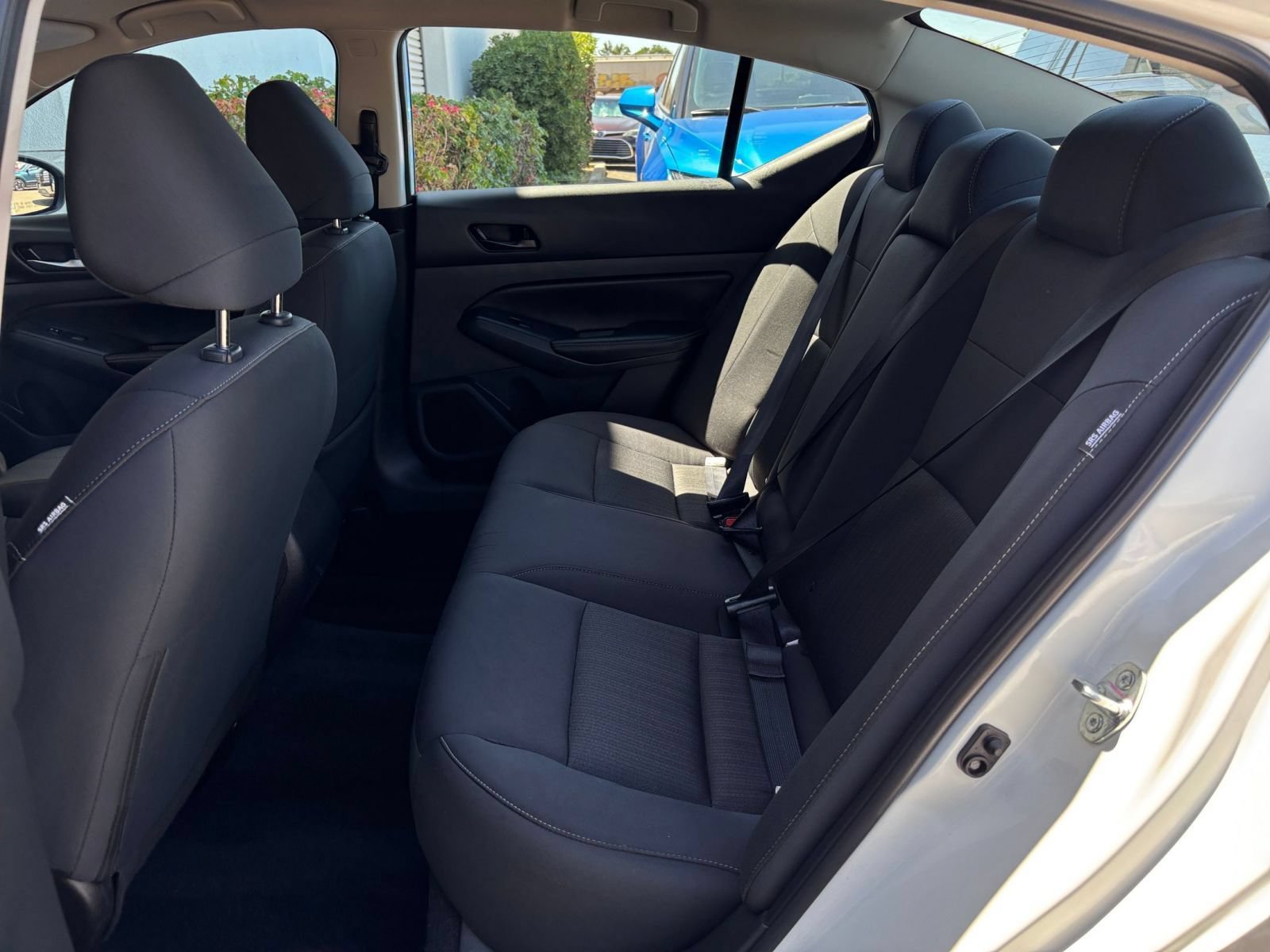 Used 2025 Nissan Altima 2.5 SV FWD image 27