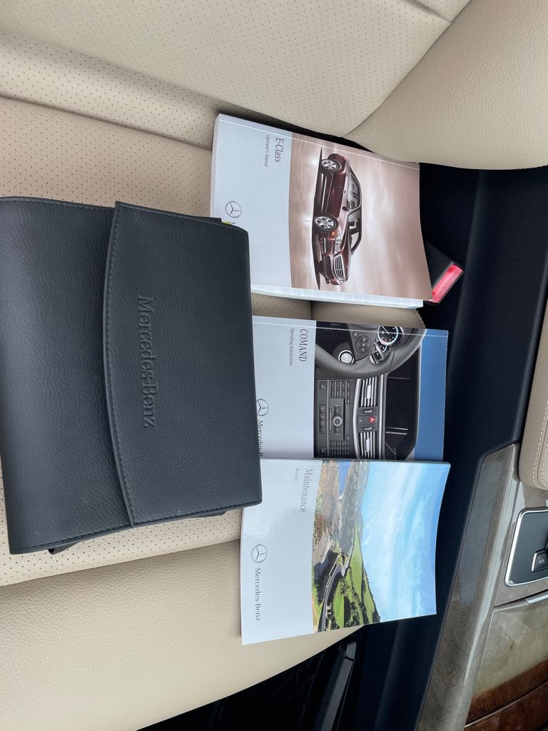 Used 2011 Mercedes-Benz E 350 Sedan image 23