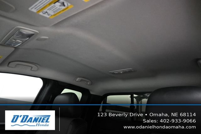 Used 2017 Nissan Titan S AWD/4WD image 33