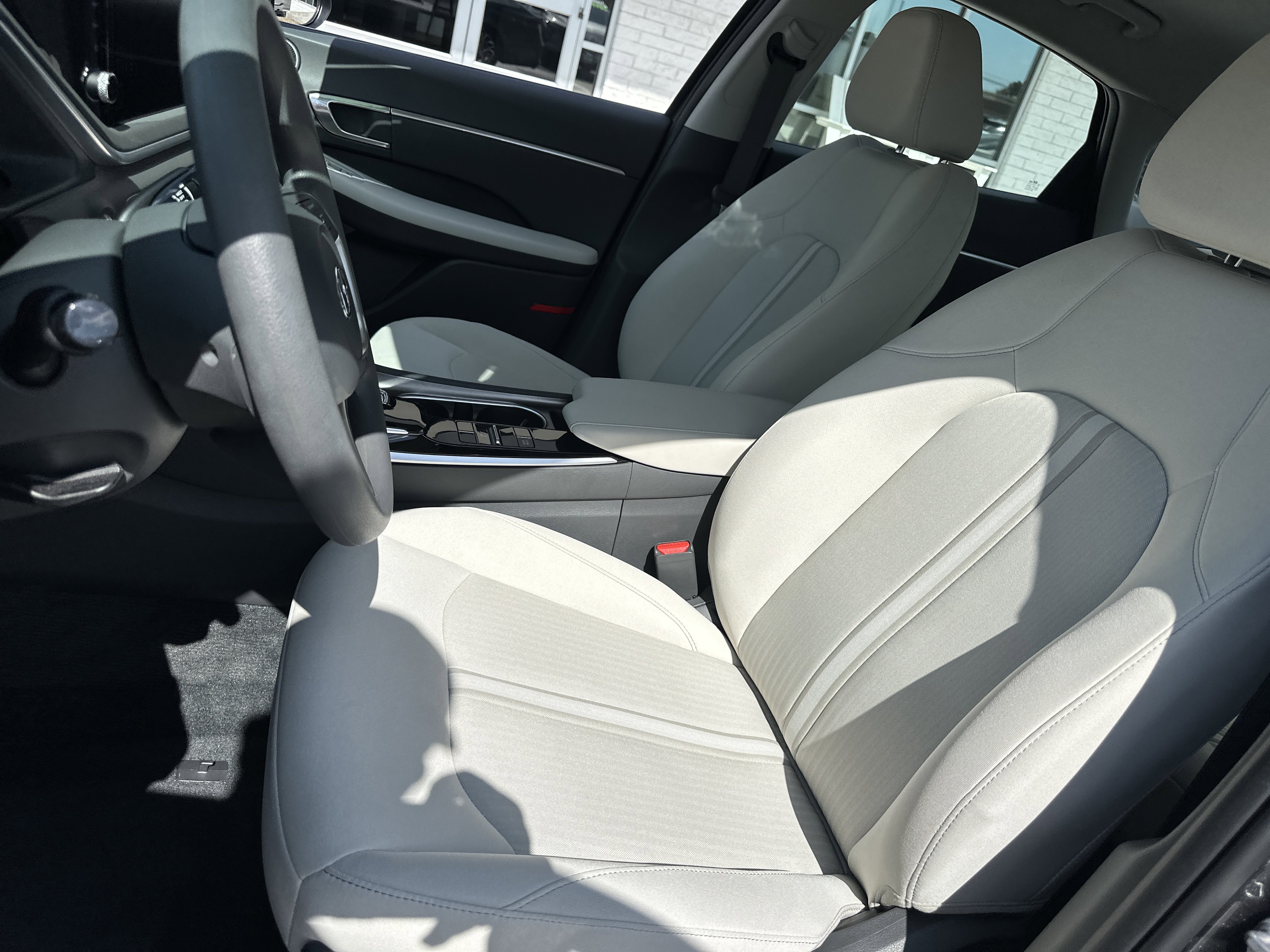 Used 2023 Hyundai Sonata SEL image 11