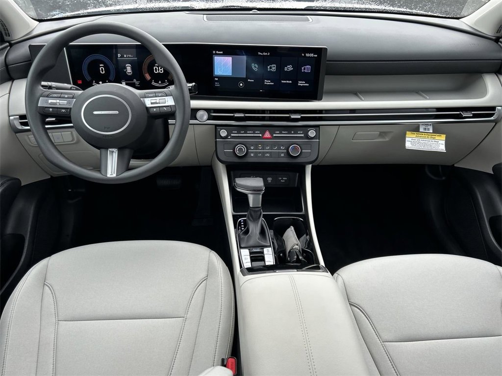 New 2026 Hyundai Tucson SE image 3