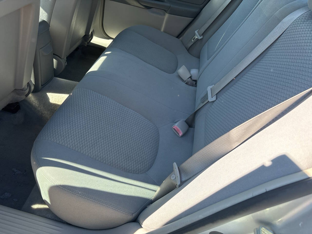 Used 2007 Chevrolet Malibu LS FWD image 14