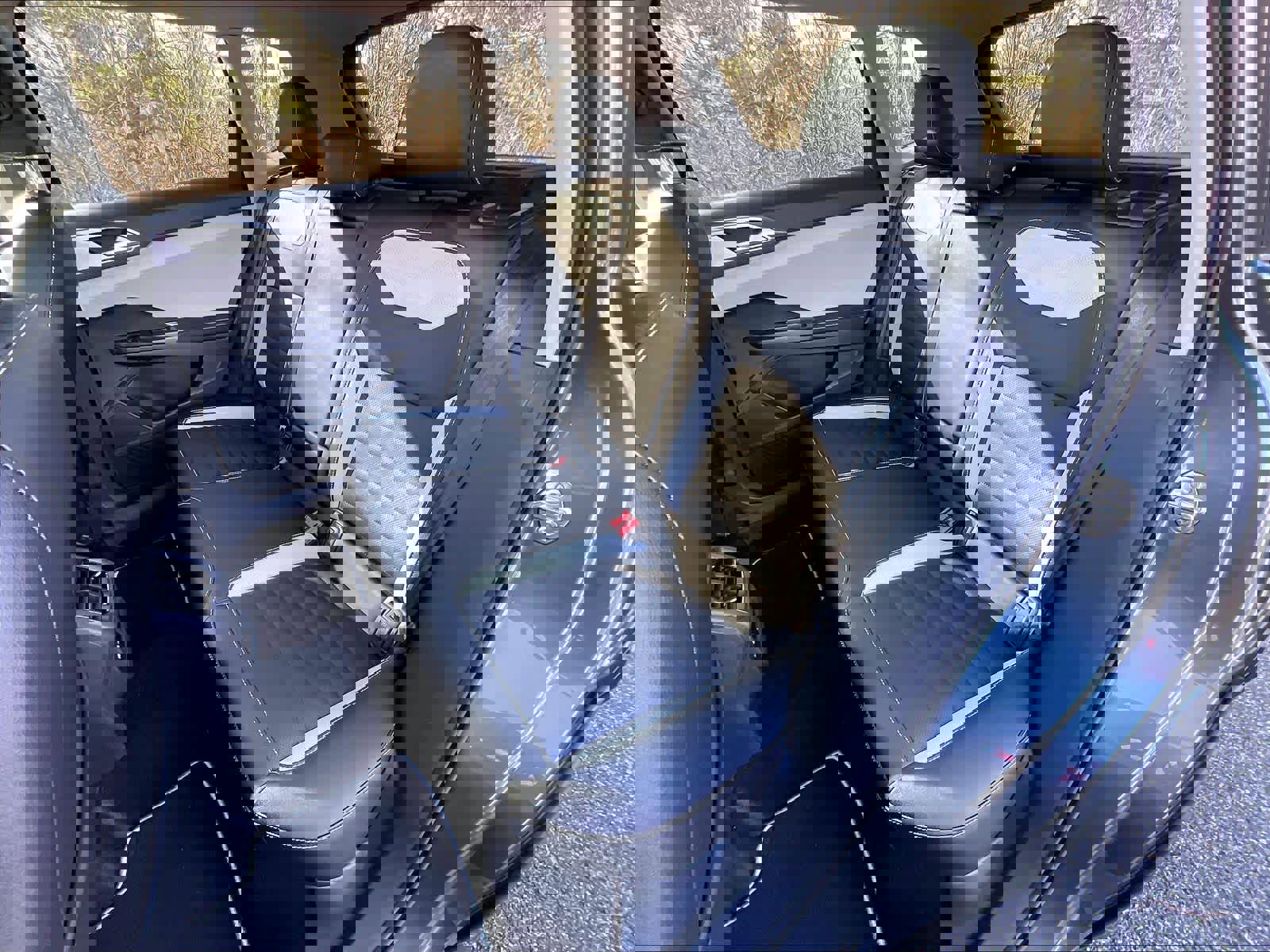 New 2026 Volkswagen Taos SEL image 15