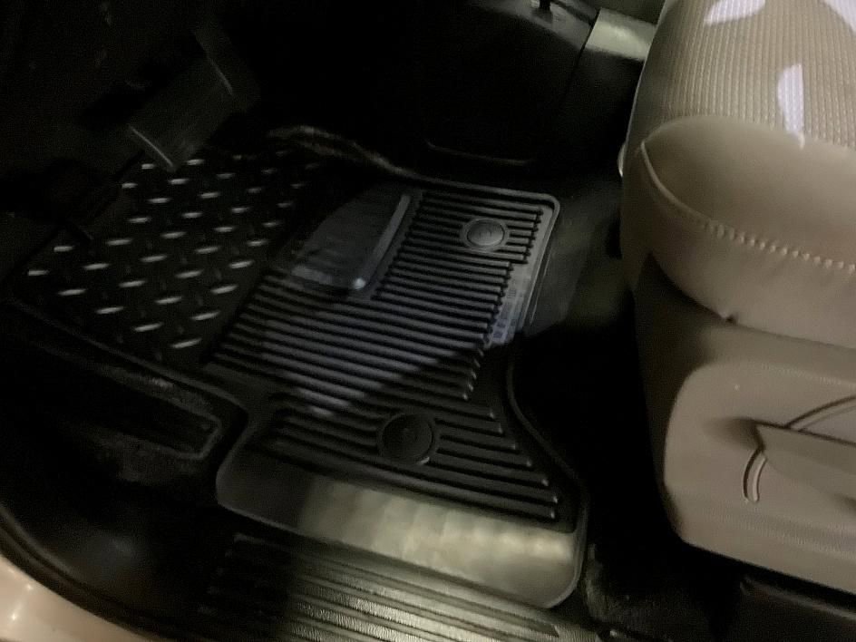 Used 2018 Chevrolet Silverado 1500 Custom w/ Custom Value Package image 17