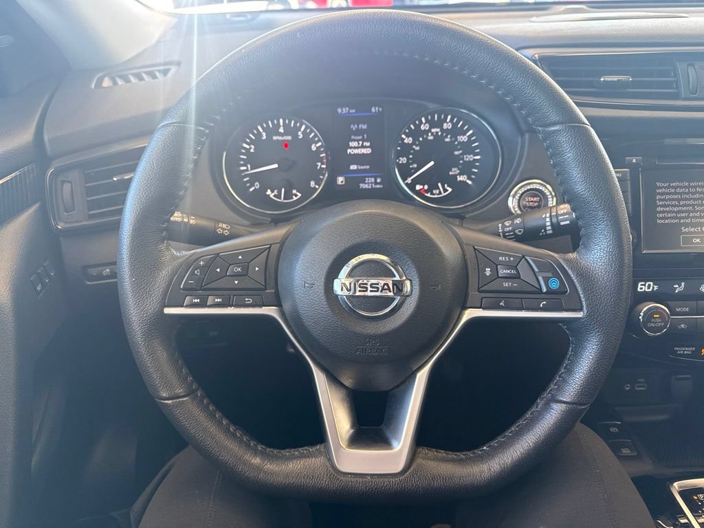 Used 2020 Nissan Rogue SL AWD/4WD image 16