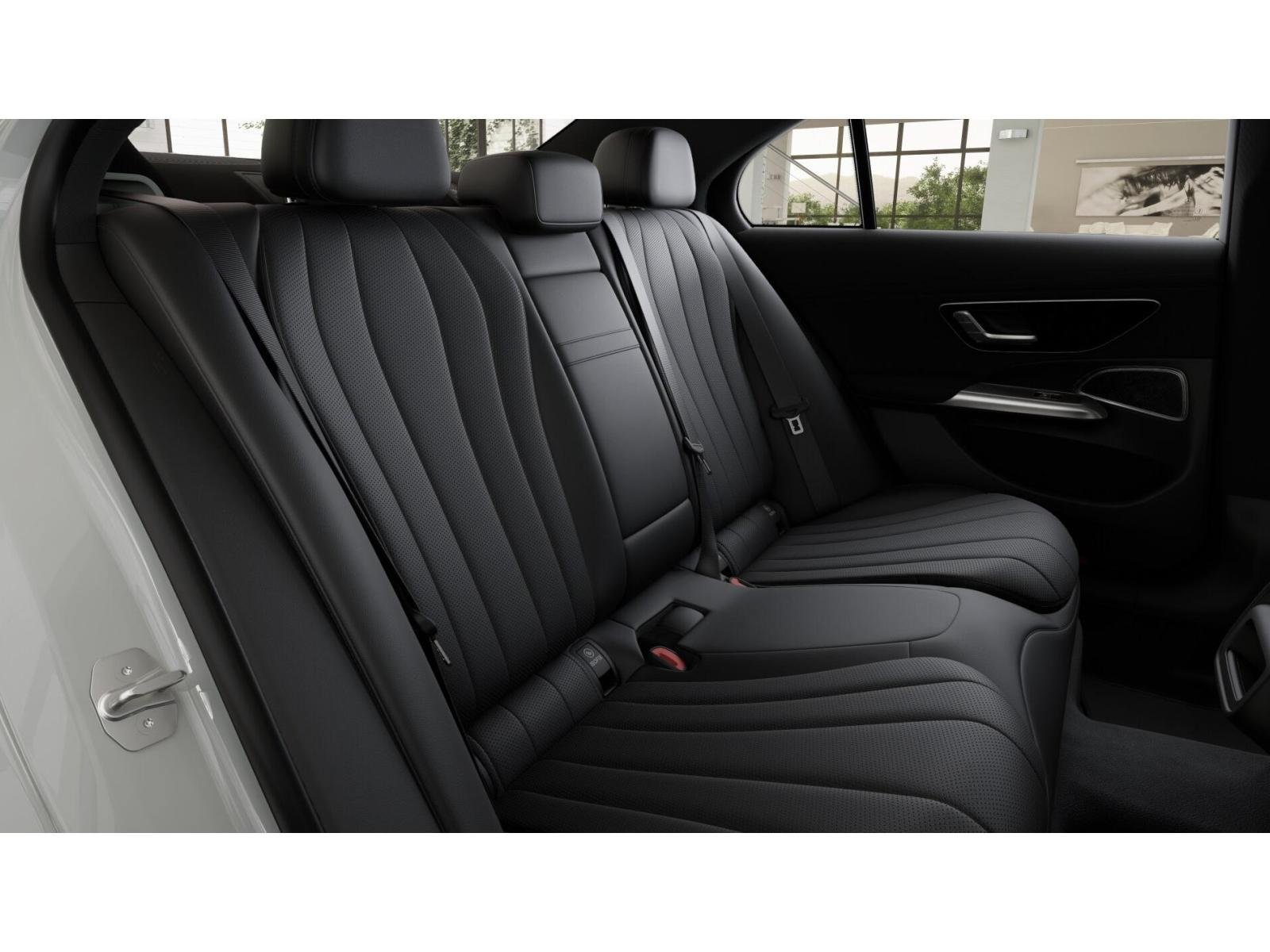 New 2027 Mercedes-Benz E 450 4MATIC Sedan image 5