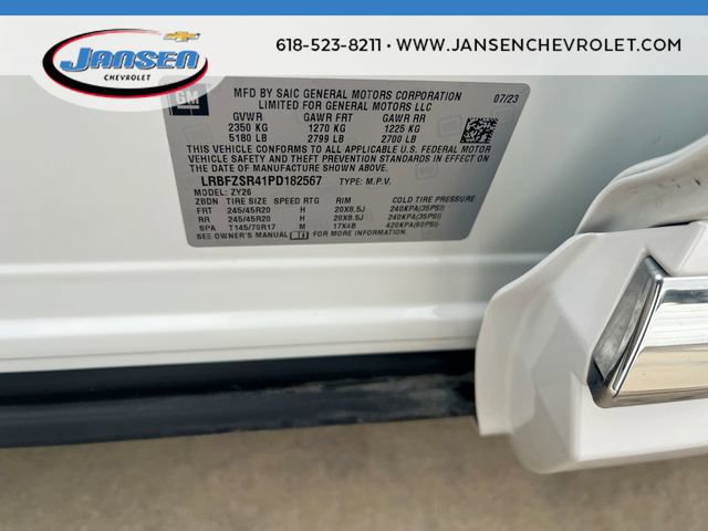 Used 2023 Buick Envision Avenir AWD/4WD image 34