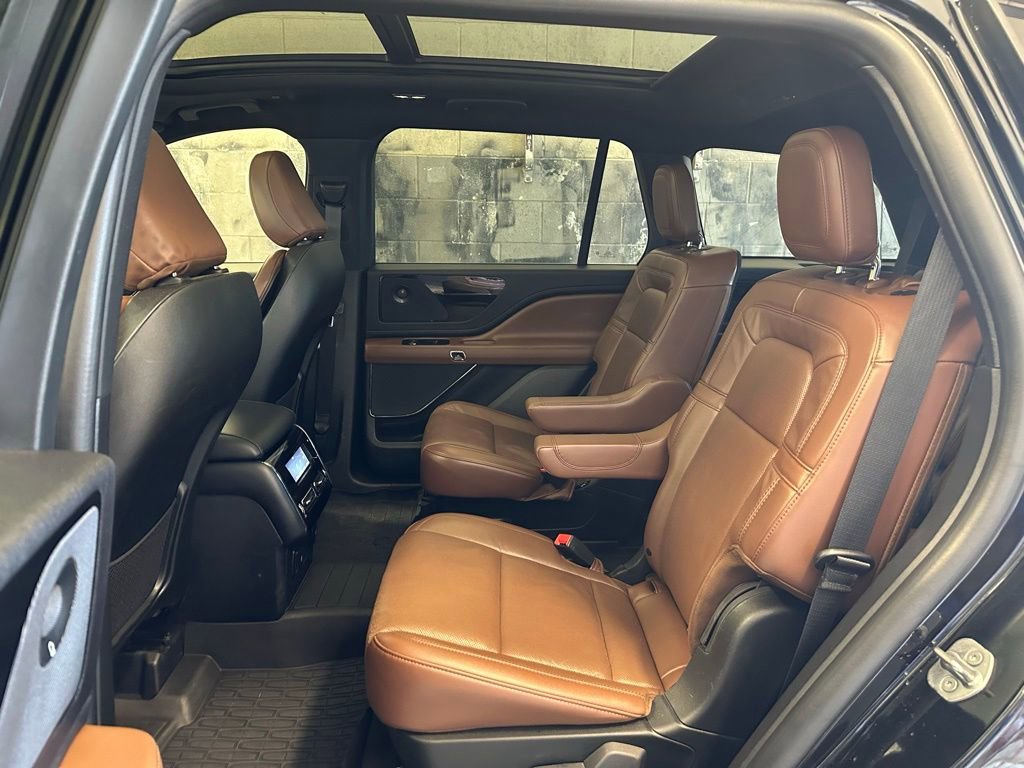 Used 2024 Lincoln Aviator Reserve w/ Elements Package Plus image 28