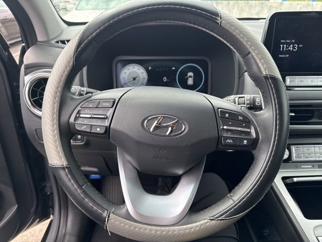 Used 2023 Hyundai Kona Limited image 4