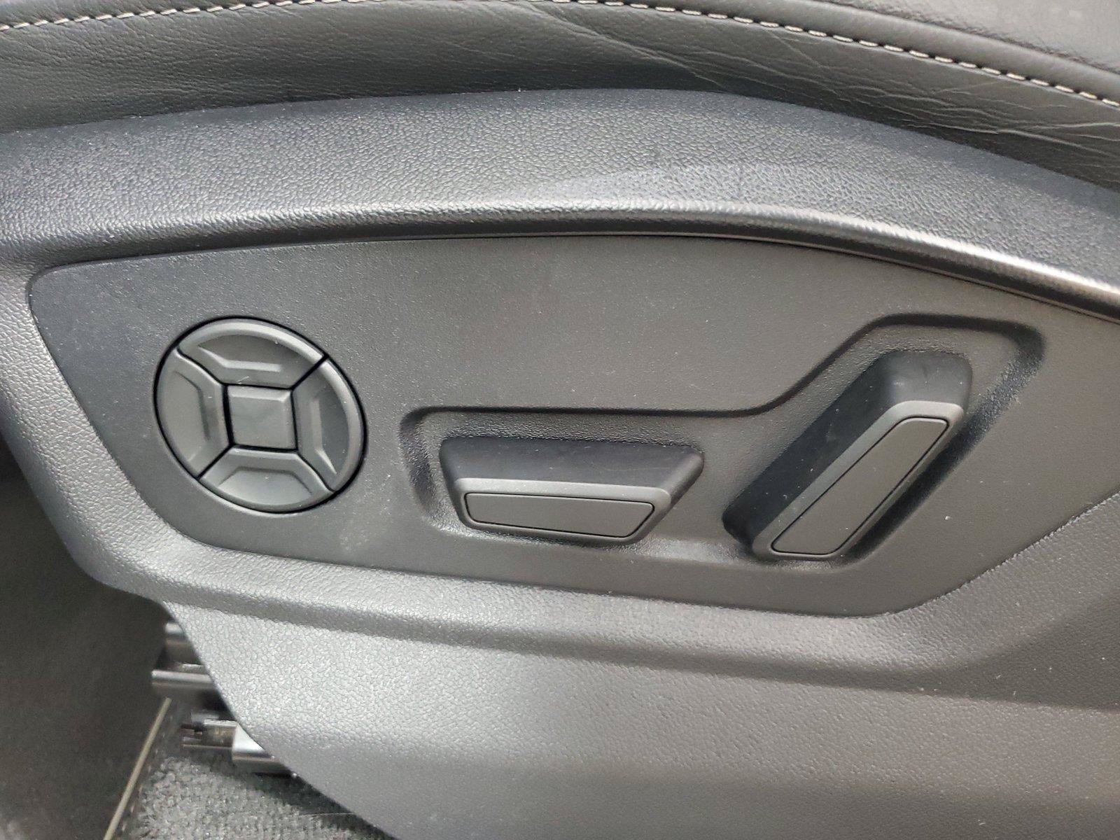 Used 2025 Audi Q7 3.0T Premium Plus AWD/4WD image 20