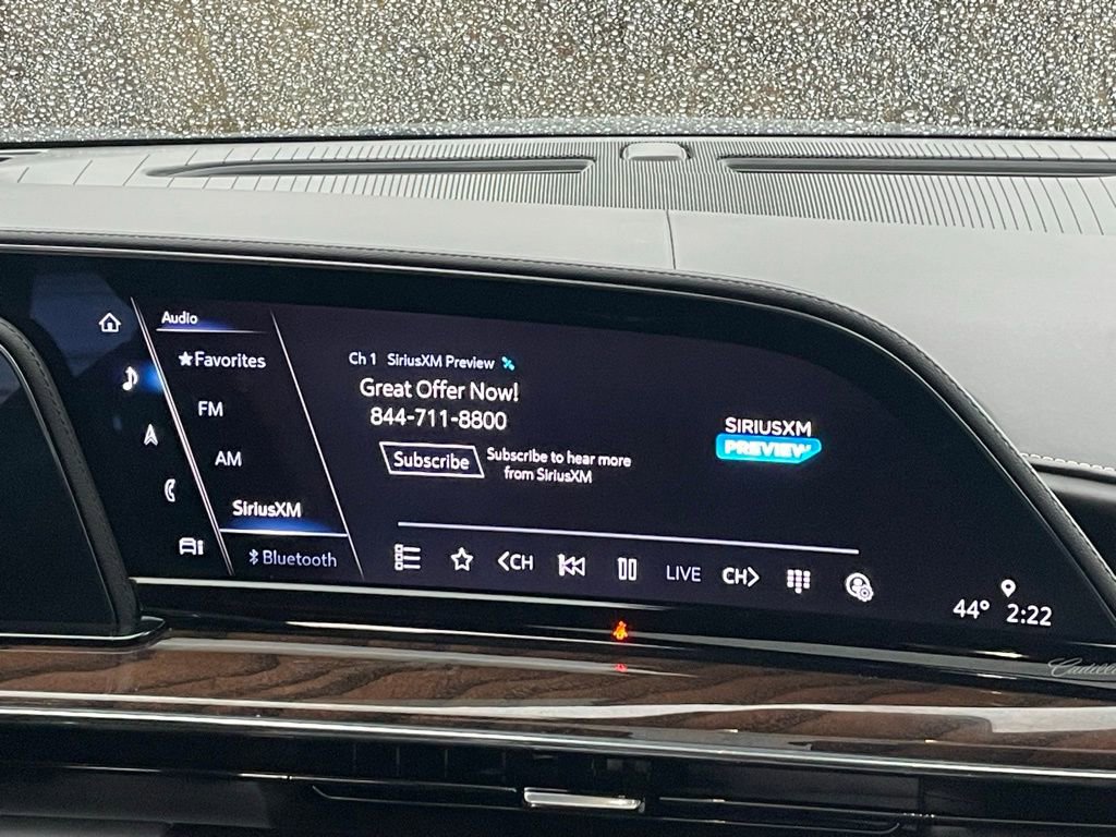 Certified 2022 Cadillac Escalade Sport Platinum w/ LPO, ONYX Package image 47