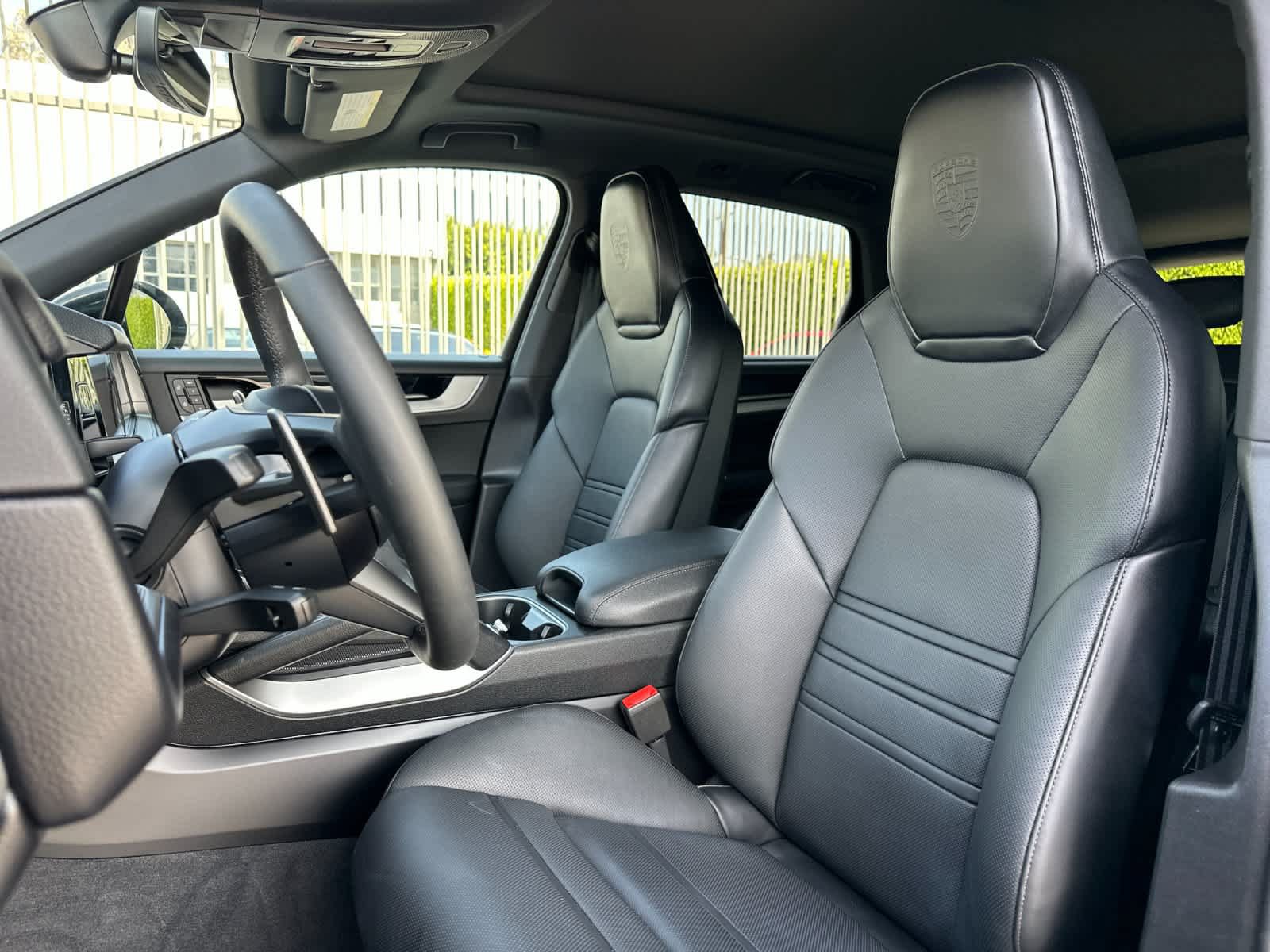 New 2025 Porsche Cayenne S AWD/4WD image 5