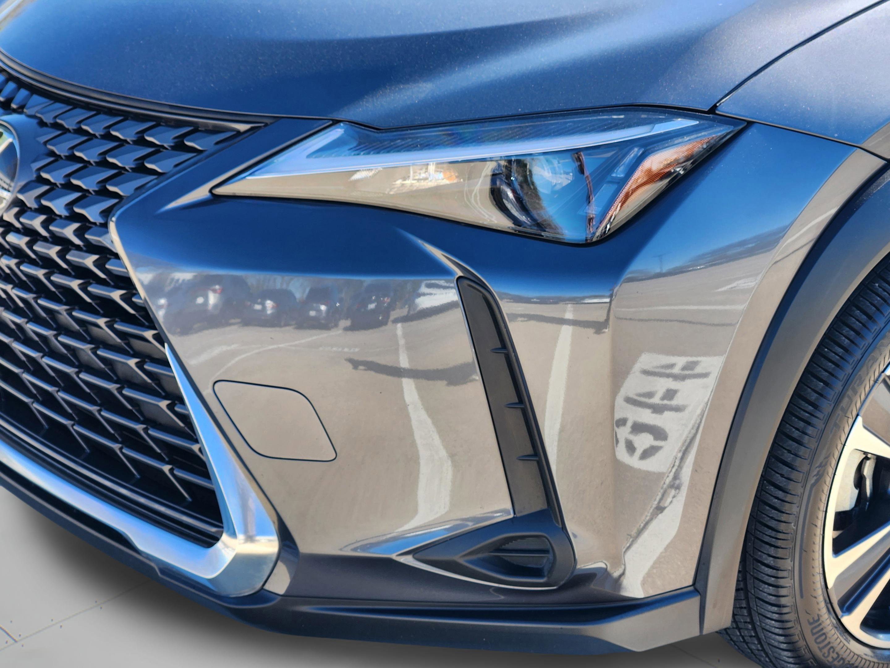 Certified 2025 Lexus UX 300h FWD image 35
