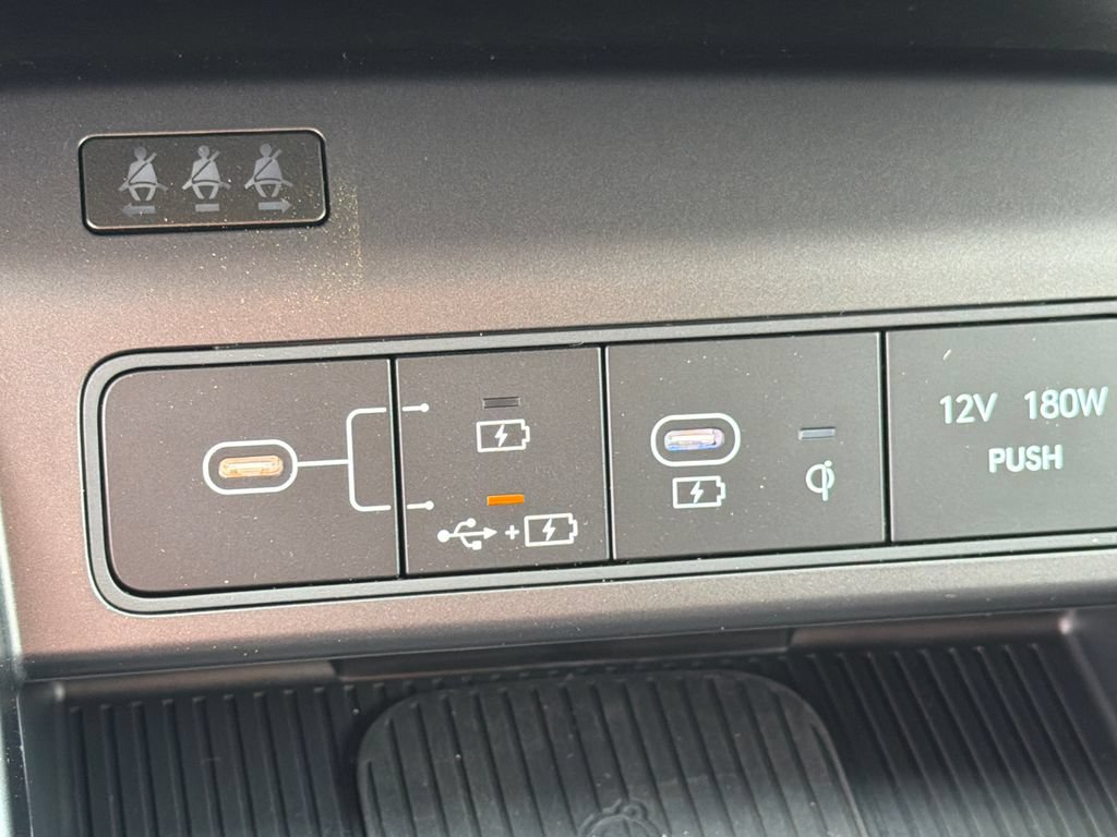 New 2026 Hyundai Kona Limited FWD image 31