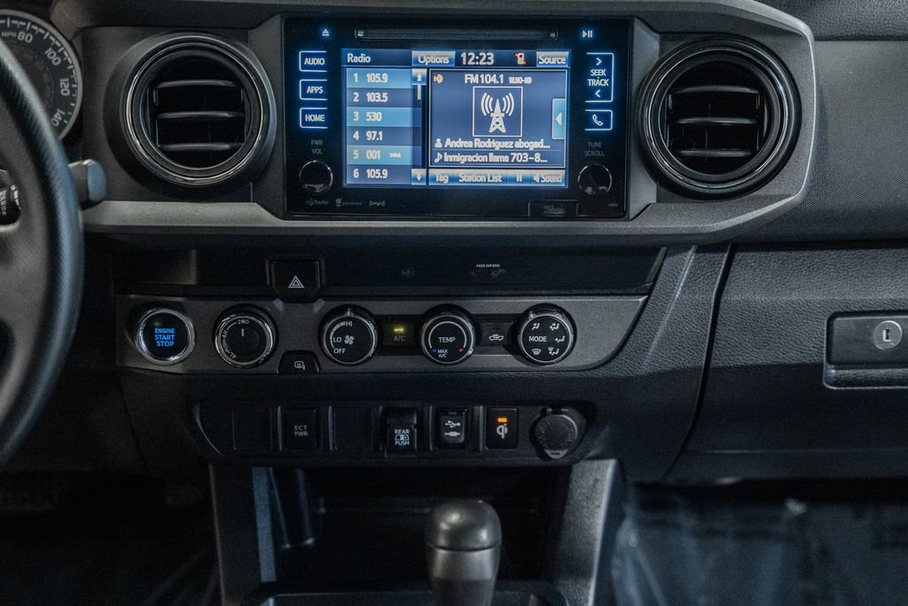 Used 2019 Toyota Tacoma TRD Sport image 23