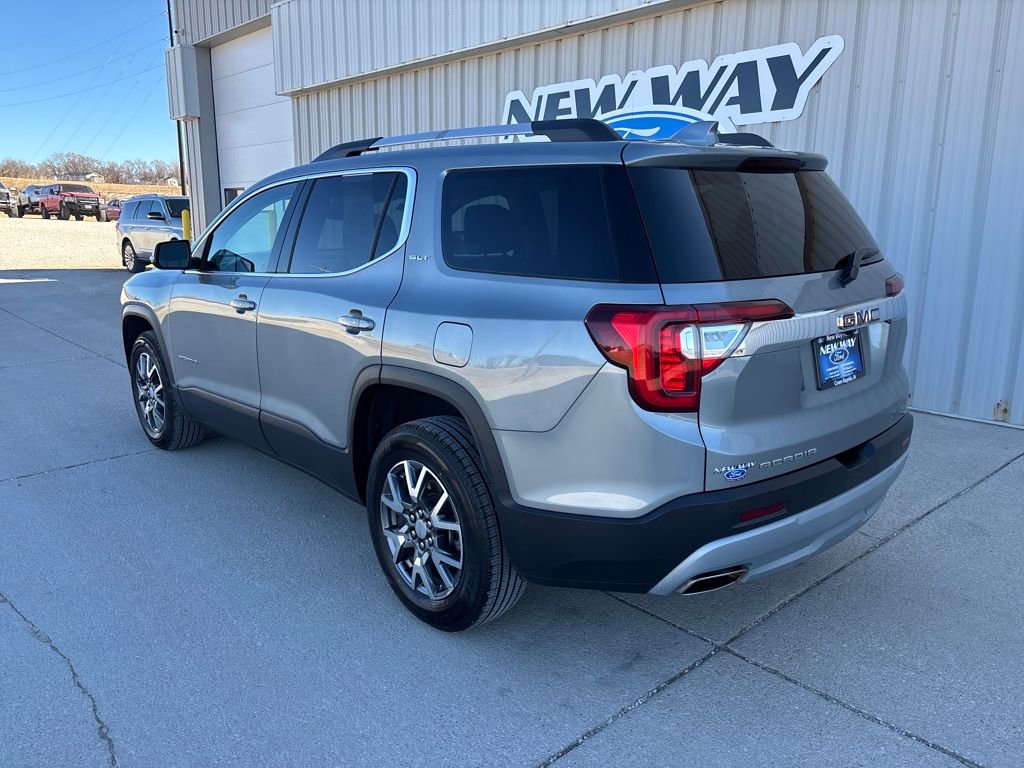 Used 2023 GMC Acadia SLT image 6