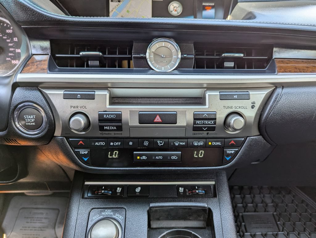 Used 2015 Lexus ES 350 FWD image 23
